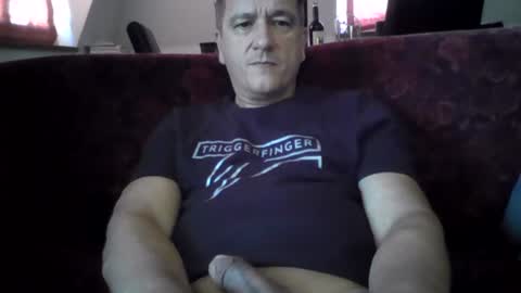 Snapshot of dddermattt chatting on June 2026 05:50:02 AM Play with me while I watch you german handsome squirtlover love small girls small tits big clit cut c2c shaved online show from June 2026 05:50:02 AM