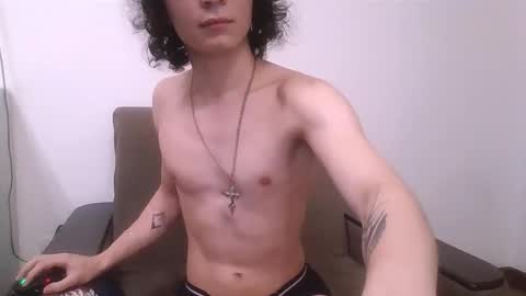 dean_raven online show from November 2025 08:43:01 PM