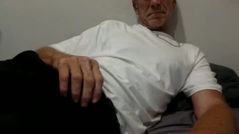 deanofflove221000 online show from March 2026 06:59:02 PM