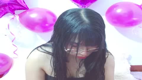Snapshot of dearabbie chatting on February 2025 10:15:02 AM DearAbbie online show from February 2025 10:15:02 AM