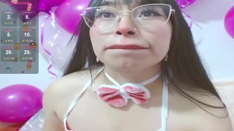Snapshot of dearabbie chatting on February 2025 10:38:02 AM DearAbbie online show from February 2025 10:38:02 AM
