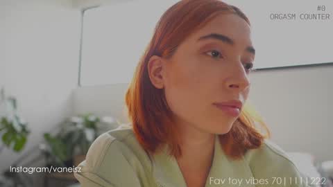 Snapshot of dearnina chatting on December 2024 03:52:01 PM NINA 30OFF online show from December 2024 03:52:01 PM