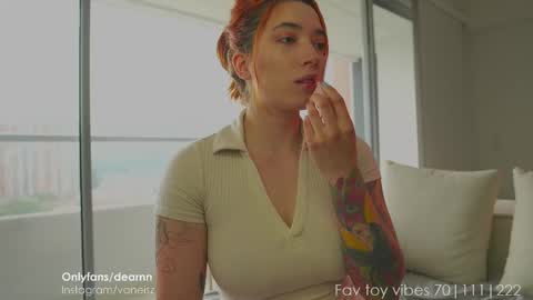 Snapshot of dearnina chatting on February 2025 08:27:02 PM NINA 30OFF online show from February 2025 08:27:02 PM