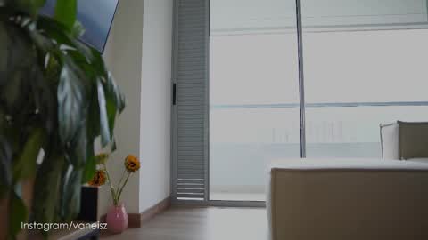 Snapshot of dearnina chatting on September 2025 12:06:01 PM NINA 30OFF online show from September 2025 12:06:01 PM