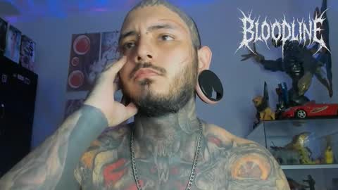    online show from December 2025 07:53:02 PM