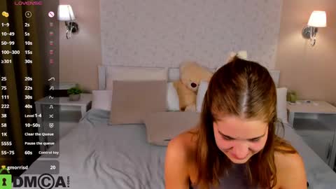 Snapshot of debbie_wools chatting on May 2026 12:29:02 AM Jennifer online show from May 2026 12:29:02 AM