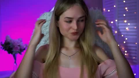 Debora online show from September 2025 07:43:01 AM