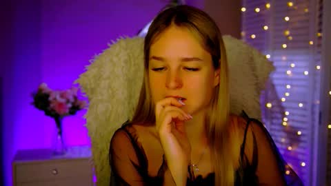 Debora online show from November 2025 04:26:02 AM