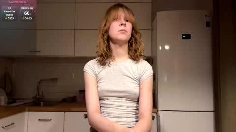 Hello My name is Sarah im new model here and little but shy. online show from March 2026 04:13:02 PM