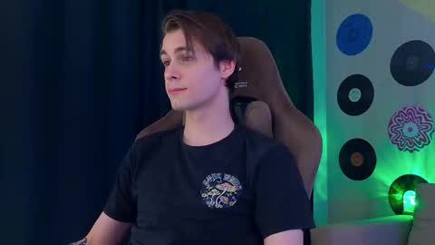 Samuel online show from March 2026 03:42:01 PM