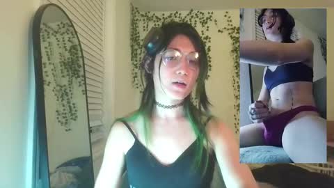 deciduousdoll online show from November 2025 06:58:02 AM