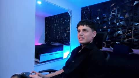 declan_fox online show from October 2025 04:46:02 AM