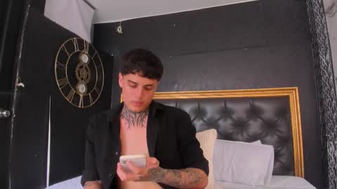 declan_fox online show from October 2025 04:51:01 PM