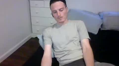 Dee4dayz online show from October 2025 10:41:01 PM