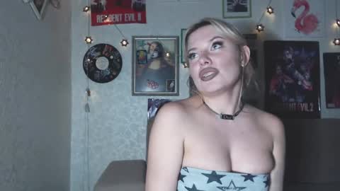 deepholedayss online show from April 2026 09:12:01 AM