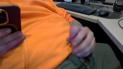 Snapshot of deepstrokes25 chatting on January 2025 10:41:01 PM deepstrokes25 online show from January 2025 10:41:01 PM