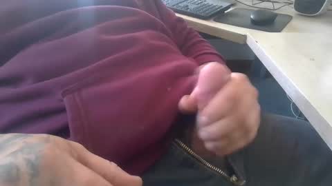 Snapshot of deepstrokes25 chatting on February 2025 05:07:02 PM deepstrokes25 online show from February 2025 05:07:02 PM