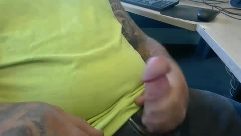 Snapshot of deepstrokes25 chatting on October 2025 04:03:02 PM deepstrokes25 online show from October 2025 04:03:02 PM