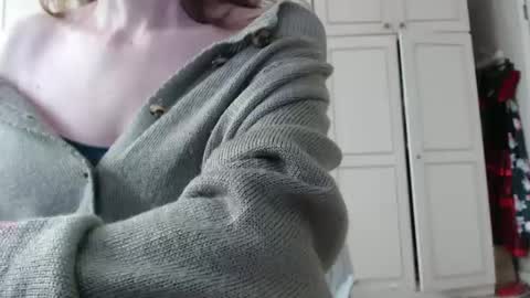 KamiDevi online show from February 2025 02:36:01 PM