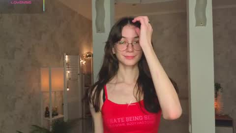 Amy online show from October 2025 08:37:02 PM