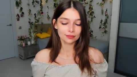 DegreeOfSincerity online show from September 2025 04:13:02 AM