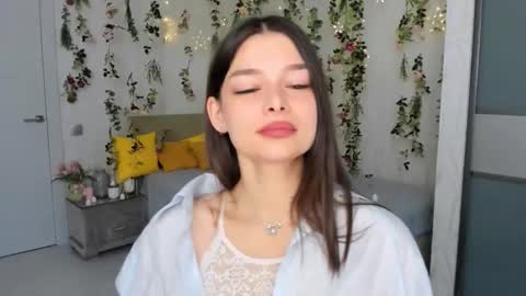 DegreeOfSincerity online show from November 2025 01:27:02 AM