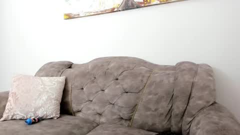 Snapshot of dei_v_48 chatting on February 2025 10:53:02 PM DEIVY online show from February 2025 10:53:02 PM