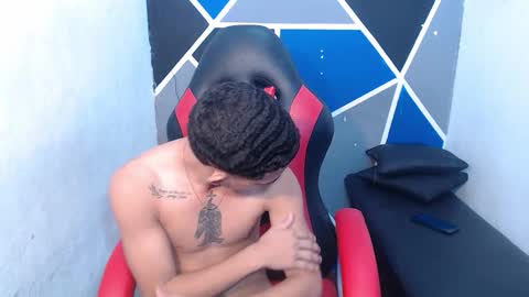 deiv2_ online show from October 2025 04:26:02 PM