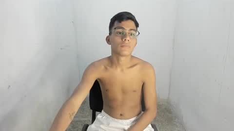 deivi_colins online show from October 2025 12:54:02 AM