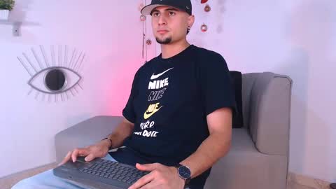  DEIVY  online show from December 2024 12:17:02 AM