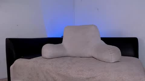  DEIVY  online show from February 2026 07:54:02 PM