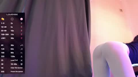 Nicole online show from January 2026 09:36:02 AM