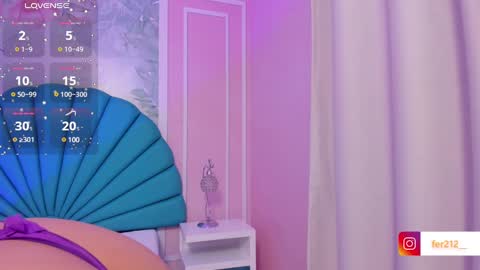 Snapshot of delicious_girl4u_ chatting on December 2024 01:21:01 PM Natalia online show from December 2024 01:21:01 PM