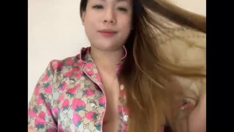 iyalicious online show from February 2026 10:09:01 PM