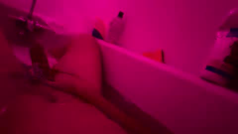 Snapshot of deliciousb04 chatting on November 2025 07:25:02 AM deliciousb04 online show from November 2025 07:25:02 AM