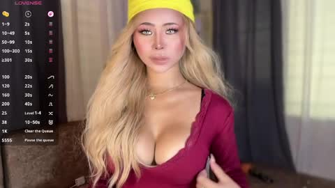 Hello your loving faye 3 online show from April 2026 08:17:02 AM