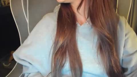 deliciousnoni online show from October 2025 06:47:01 AM