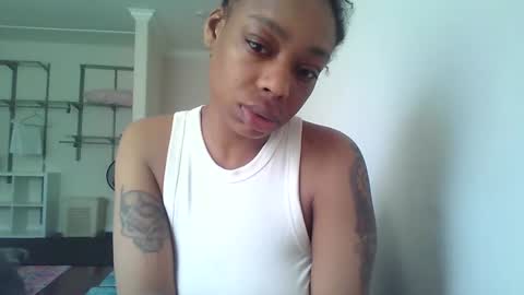 Snapshot of delightfuldark chatting on February 2025 05:07:02 PM delightfuldark online show from February 2025 05:07:02 PM