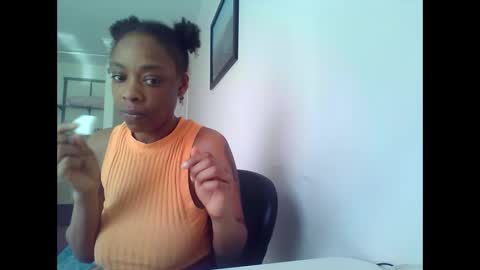 Snapshot of delightfuldark chatting on February 2025 07:16:01 PM delightfuldark online show from February 2025 07:16:01 PM