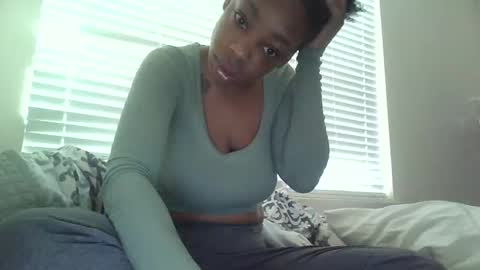 Snapshot of delightfuldark chatting on February 2025 04:21:02 PM delightfuldark online show from February 2025 04:21:02 PM