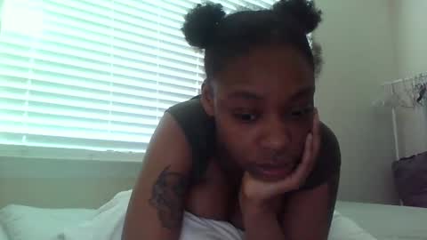 Snapshot of delightfuldark chatting on February 2025 08:36:01 PM delightfuldark online show from February 2025 08:36:01 PM