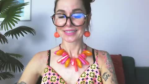 delilah_sweet online show from June 2026 03:55:02 PM