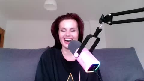 dellacrush_ online show from March 2025 02:34:02 PM