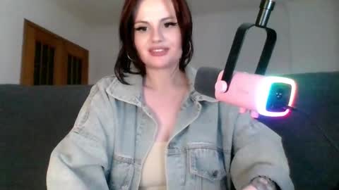 dellacrush_ online show from March 2025 08:48:01 PM