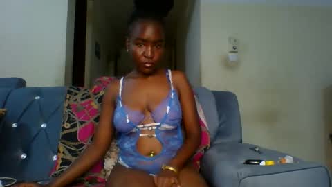 Ginger online show from October 2025 10:04:02 PM