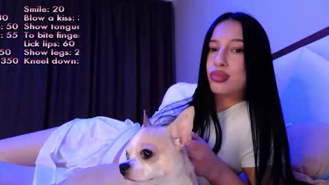 delly_love online show from November 2025 10:21:02 PM