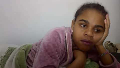 delphine online show from June 2026 03:01:01 AM