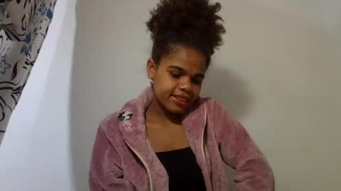 Snapshot of delphineee chatting on July 2026 07:16:02 PM delphine online show from July 2026 07:16:02 PM