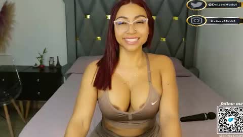 Snapshot of delsee_ chatting on July 2026 01:03:01 AM Delsee online show from July 2026 01:03:01 AM