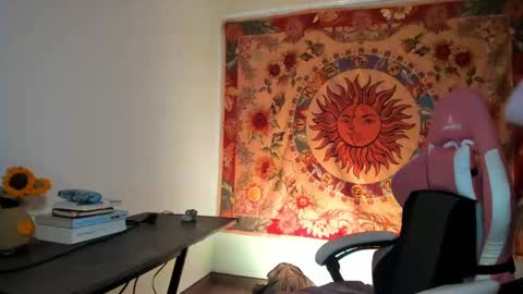 demeter__ online show from December 2024 11:46:01 PM